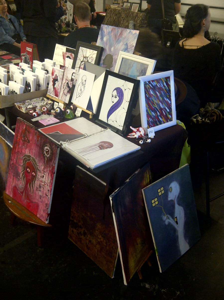 AOMOE's table, side view, @ the Bazaar of the Bizarre