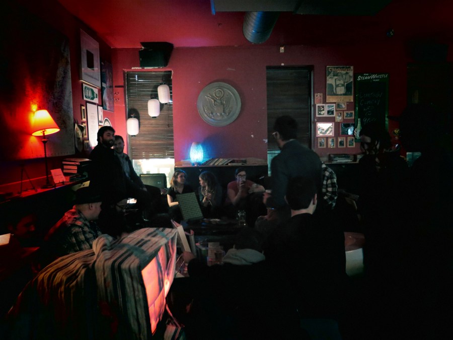 Participants peruse the portfolios (say that 3 times fast).